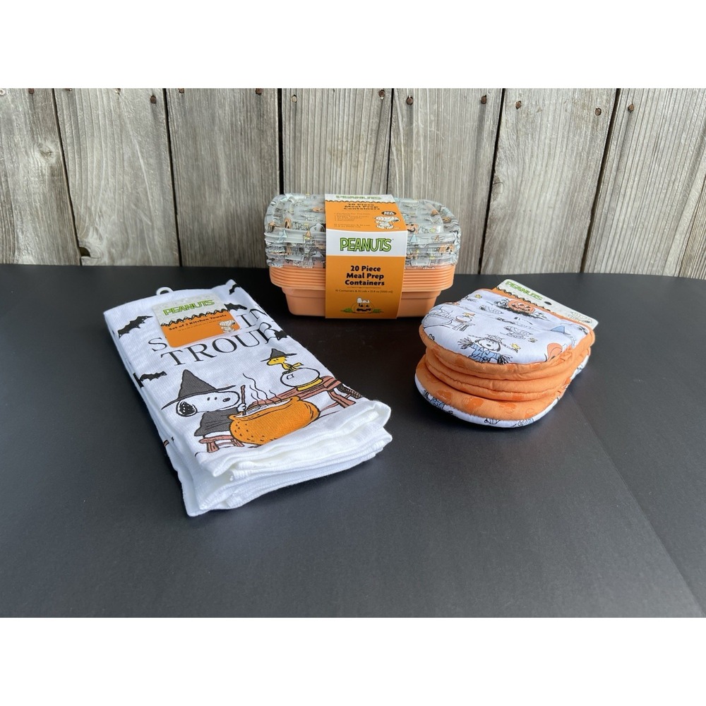 Peanuts Snoopy Halloween Kitchen Set NWT Towels Meal Prep Containers Mini Mitts